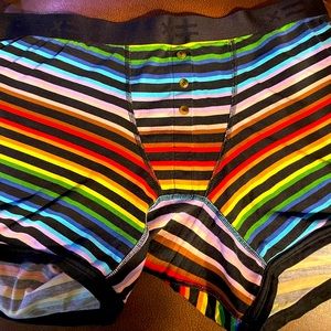 Tomboyx X 6 inch boys shorts, size extra-large